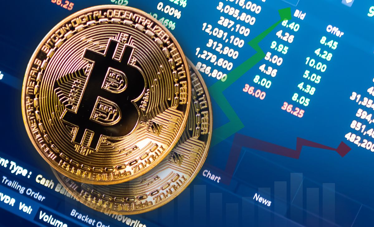 Bitcoin Melonjak di Atas $103.000, Memicu Likuidasi Senilai Lebih dari $900 Juta