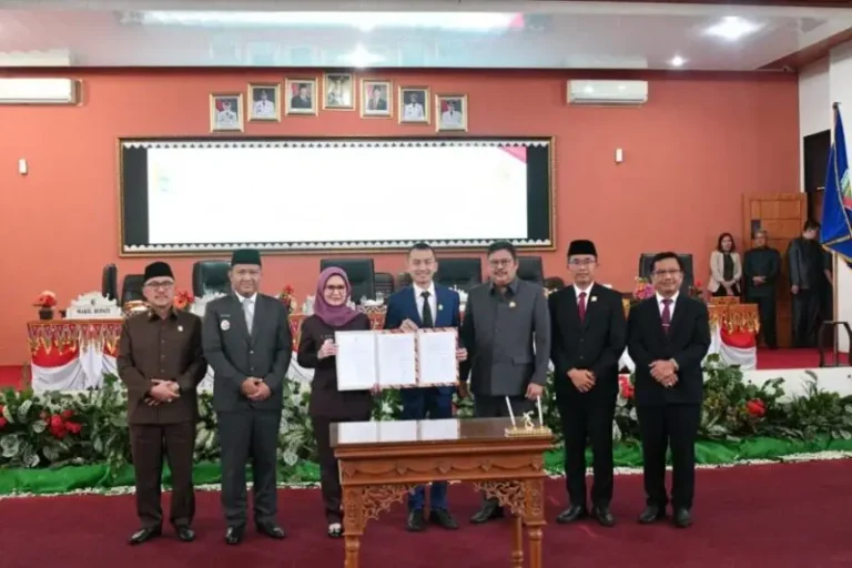 DPRD Pesawaran Setujui Ranperda Perubahan APBD 2025